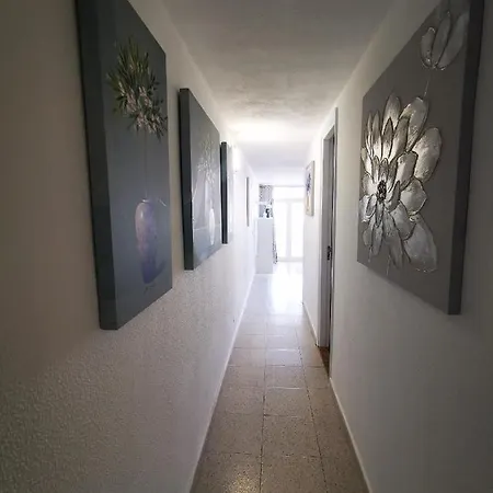 Tamaran بلايا ديل إنغلز